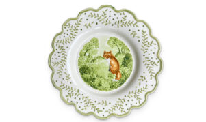 Foxy 10" Scalloped Dinner Plate